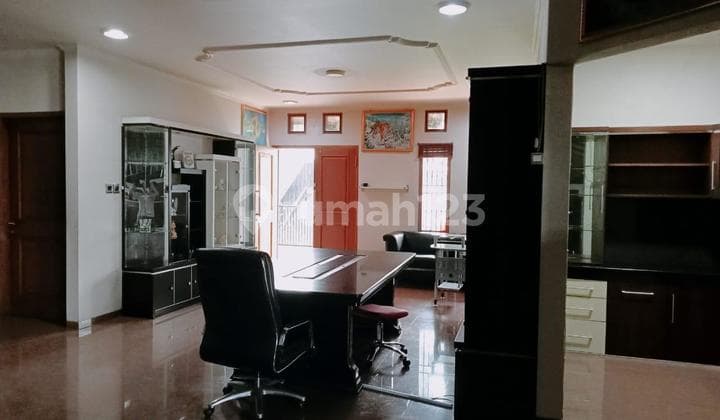 Sewa Rumah Luas di Cihanjuang Cimahi