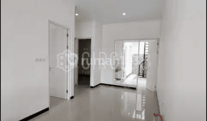 Wajib Bahagia.. Rumah di Taman Kopo Indah Bandung