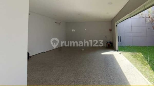 Jual Rumah Nyaman Di Sukawarna, Istana Regency Bandung