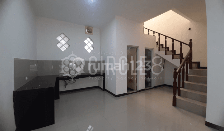 Ini Dia.. Rumah Siap Huni di Taman Kopo Indah Bandung Kota