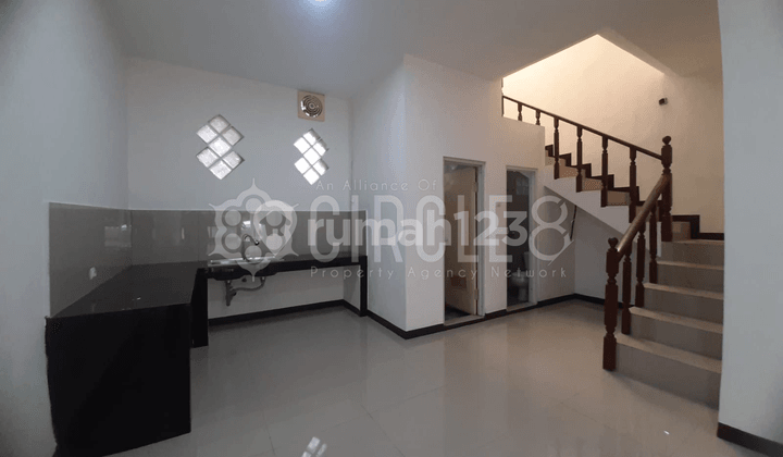 Ini Dia.. Rumah Siap Huni di Taman Kopo Indah Bandung Kota