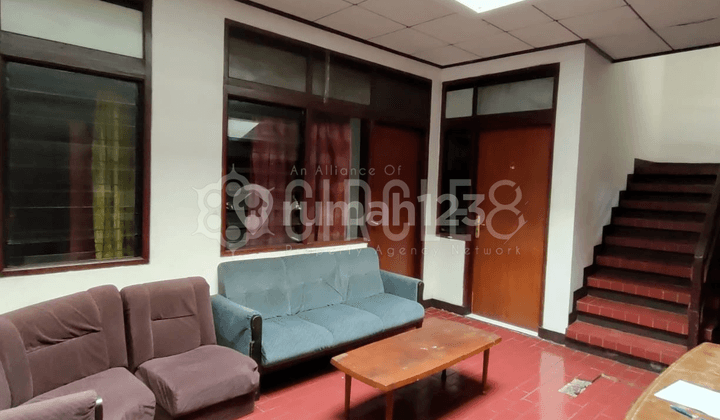 Rumah di Gang Sukalilah Sayap Pajajaran Bandung Kota