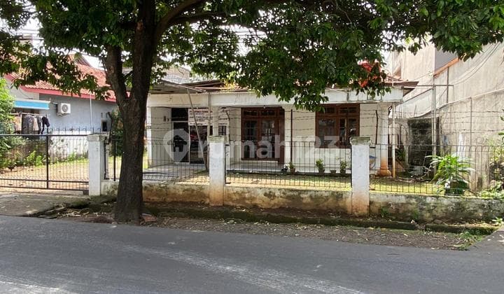 Rumah Murah di Cipayung Lahan Luas Cocok untuk untuk Rumah Tinggal, Ruang Usaha, Kos Lokasi Strategis