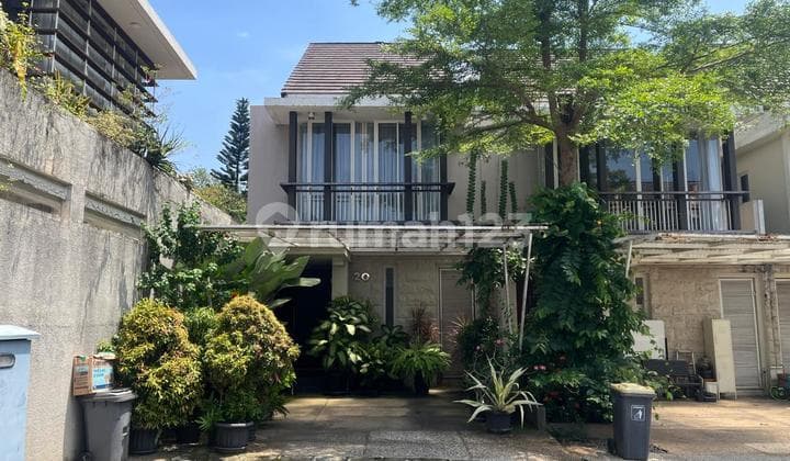 Rumah Modern Minimalis di Dalam Cluster Lingkungan Nyaman