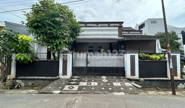 Dijual Rumah Lokasi Strategis Dipondok Maharta , Tangerang , Banten