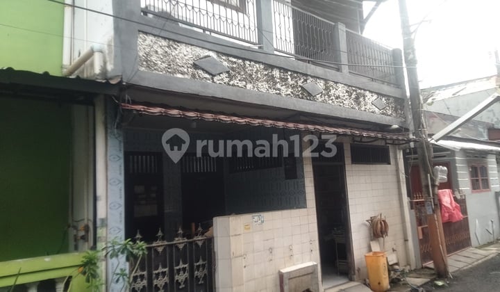 Rumah 2 Lantai Dijual di Komplek Pinang Indah Kunciran Tangerang