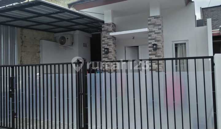 Rumah Minimalis 1 Lantai di Kayu Gede 2 Nempel Graha Raya