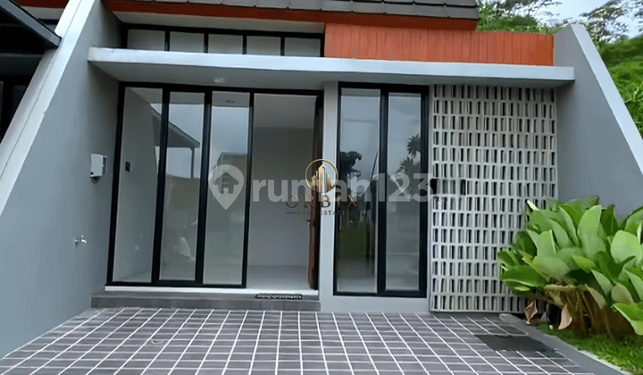 Rumah 1 Lantai di Cluster Mewah The Amaya Dekat Exit Tol Ungaran