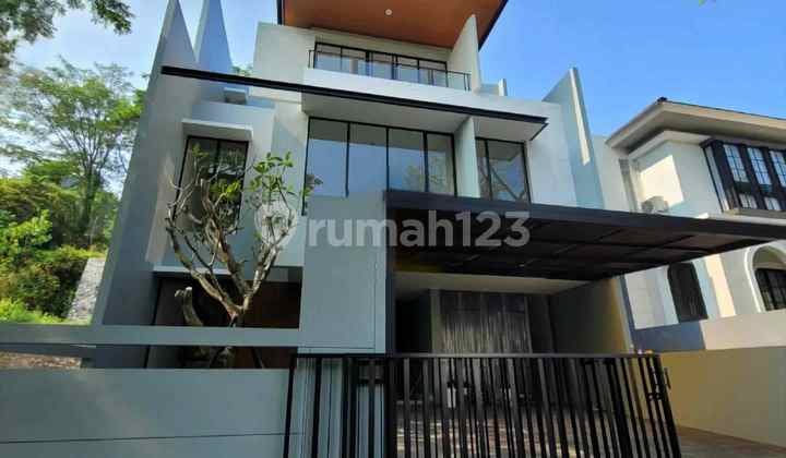 Rumah Mewah 3 Lantai Baru Ready di Citragrand, Dekat Unimus