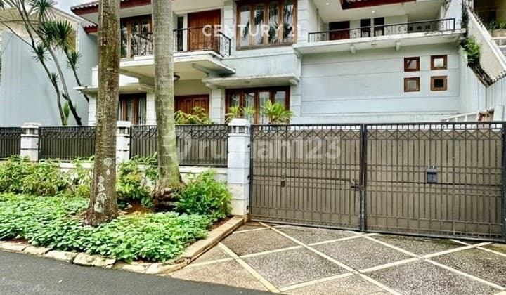 For Sale Ready-to-Occupy House Location Pondok Indah