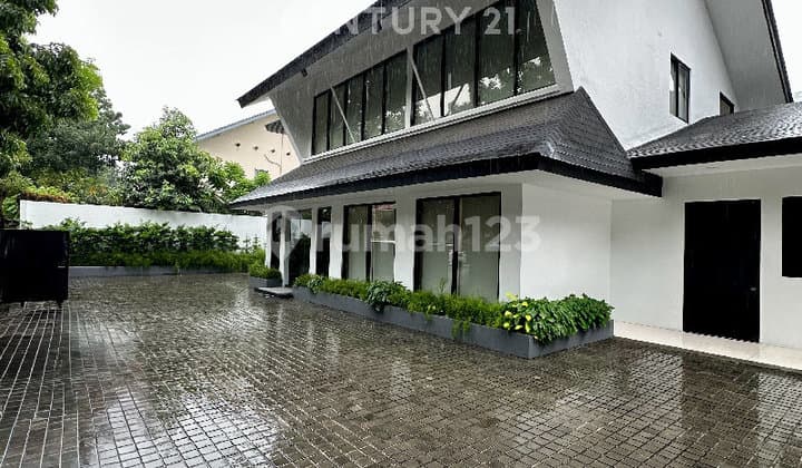 For Rent Fully Furnished House Pakubuwono