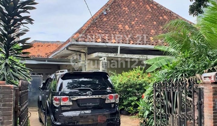 Rumah Pinggir Jalan Raya Manggarai Cocok Untuk Bank Resto Kantor