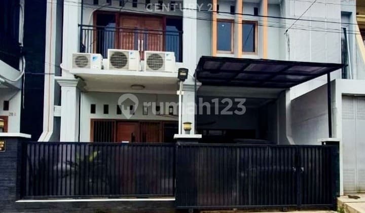 Dijual Rumah Siap Huni di Tebet Jaksel Lokasi Strategis #262923
