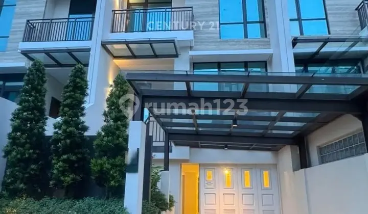 Townhouse Mewah 4 Lantai di Pondok Indah Ada Lift