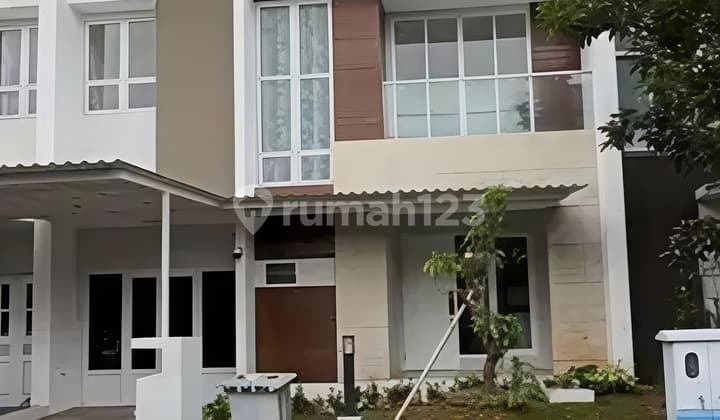 Rumah Lokasi Depan Bagus SHM Cluster Vivaldi Gading Serpong