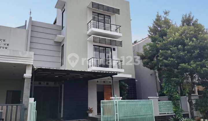 Rumah Semi Furnished Bagus SHM - Sertifikat Hak Milik di Bsd Puspita Loka