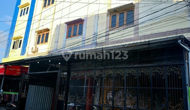 Ruko Strategis di Tengah Kota Makassar - Jalan Nuri Cocok untuk Kegiatan Usaha