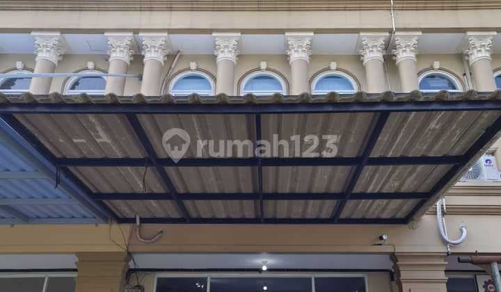 Pearl Building 3 Floors Furnished in Taman Palem