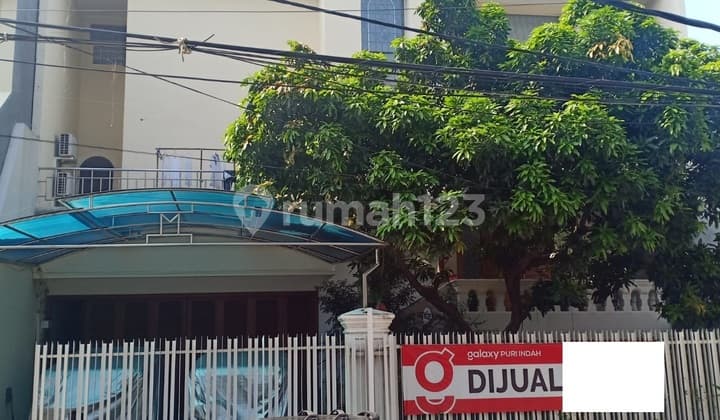 Jual Cepat Rumah di Jalan Pemandangan Siap Huni, Ada Basement