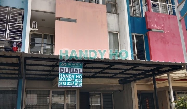 For Sale: Minimalist House in Taman Grisenda. Semi-Furnished, Neat, Ready to Occupy.