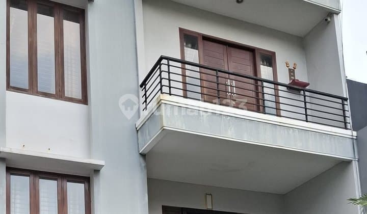 Rumah Minimalis Permata Buana Hadap Utara