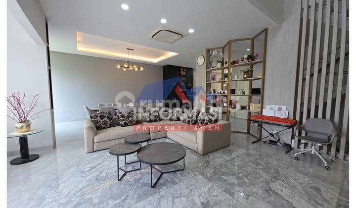 Lepas Cepat Rumah Permata Buana Kondisi Bagus Hadap Barat