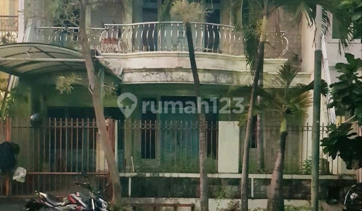 Lepas Cepat Rumah Puri Kencana Hadap Selatan