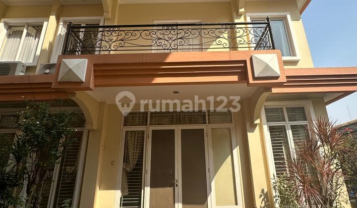 Rumah Mutiara Mediterania Pantai Mutiara Hoek Siap Huni