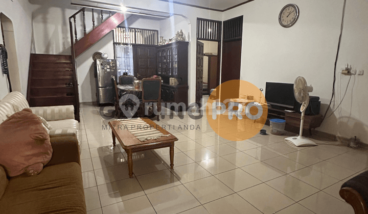 Langka Eksklusif Rumah Sunrise Garden Kedoya Jakarta Barat Jalan Lebar