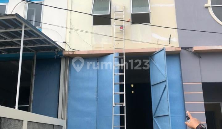 Disewakan Gudang Elang Laut PIK rapi siap pakai