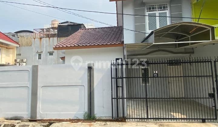 Dijual Rumah Besar Depan Taman Sudah Hak Milikjual Harga Termurah di Taman Palem Lestari