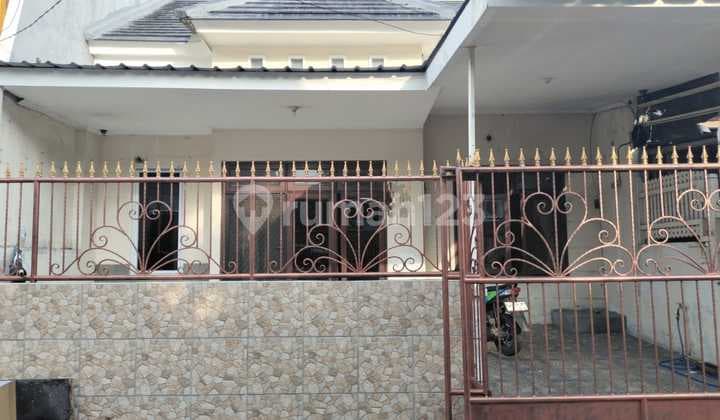 FOR SALE, NICE HOUSE READY TO OCCUPY EAST-FACING GOOD LOCATION IN CITRA GARDEN 2