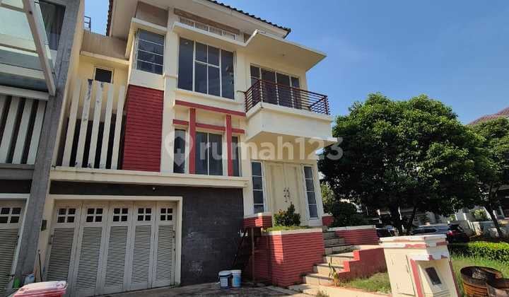 DIJUAL RUMAH HOOK BESAR UNIT LANGKA HARGA TERMURAH DI CROWN GOLF PIK