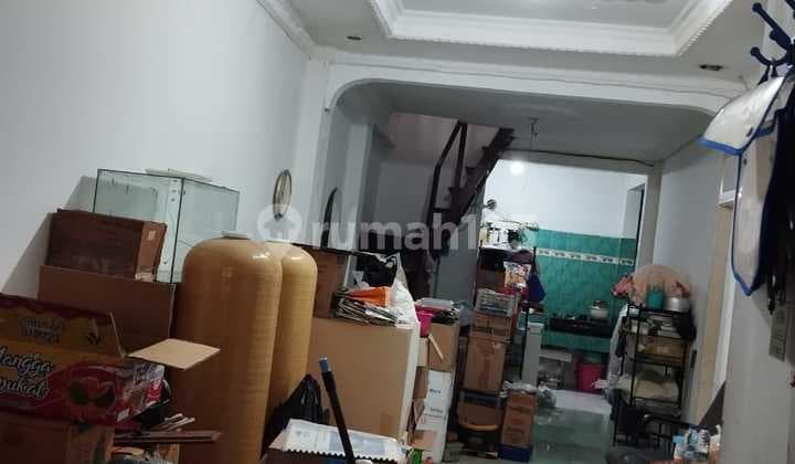 Dijual Rumah Bagus Semi Furnish Jarang Ada Jual Murah di Cemara Banjar Wijaya