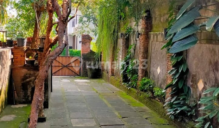 DIJUAL - Rumah Di Bintaro Sektor 9, Tangerang Selatan