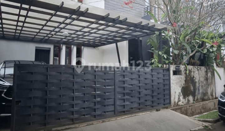 Rumah Dijual - Sektor 9 Bintaro Jaya, Tangerang Selatan