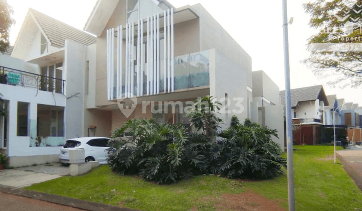 Dijual - Rumah Hook di Discovery Bintaro Jaya, Sektor 9 Bintaro Jaya, Tangerang Selatan