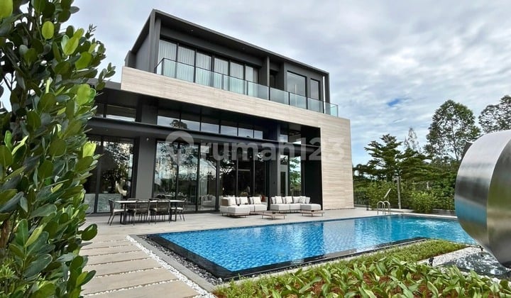DIJUAL - Rumah Super Mewah Botanic Villa, Distrik Navapark, BSD City, Pagedangan, Tangerang