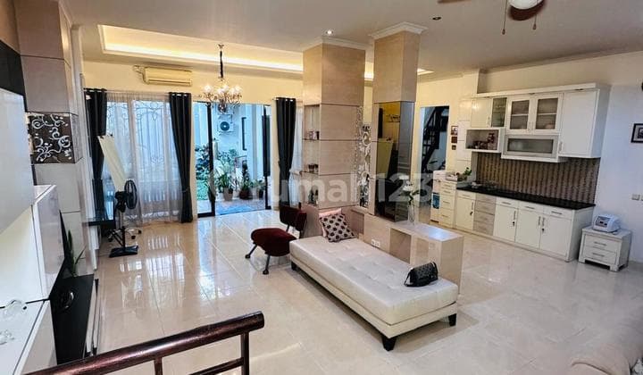 Dijual Rumah 2 Lantai di Delatinos BSD City, Tangerang Selatan