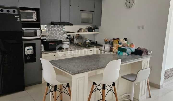 For Sale House In Kebayora Village, Sector 7 Bintaro Jaya