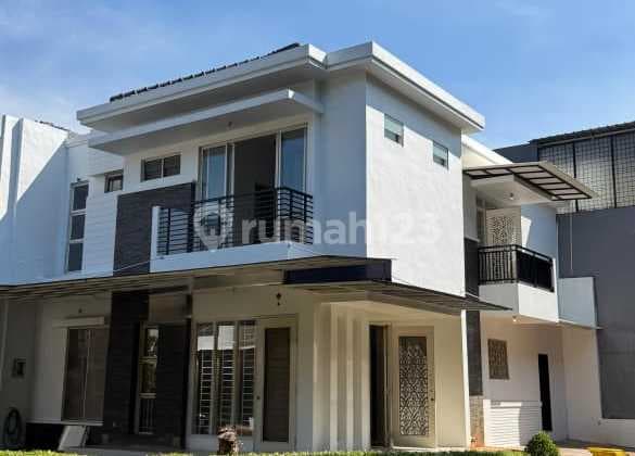 Dijual Cepat Murah Rumah Hoek Residence One Diamond Bagus Siap Huni