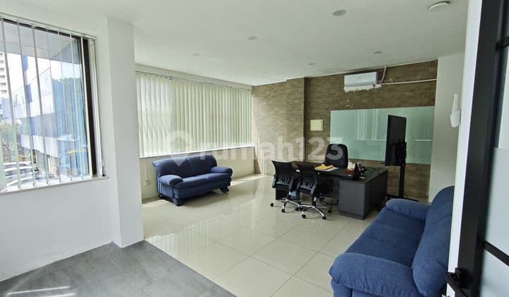 Disewakan Cepat Ruko Hoek Kedoya Elok