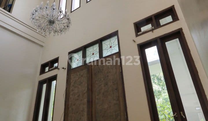 Quick Sale Luxurious Art Deco Modern Design Very Nice Comfortable House Menteng Bintaro Sector 7 Tangsel