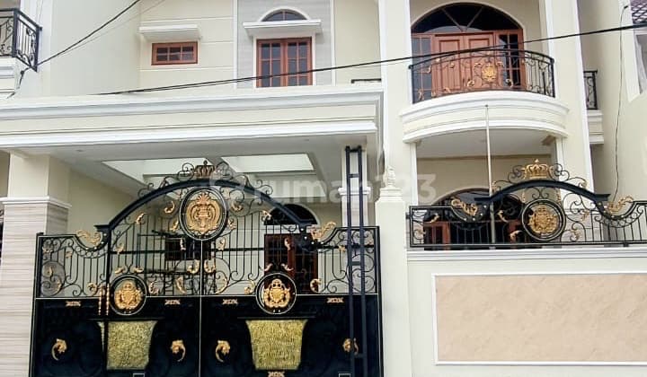 rumah cantik baru gress murah di manyar