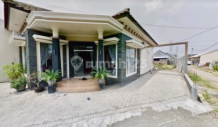 Rumah Usaha Benowo Surabaya Komersial Area