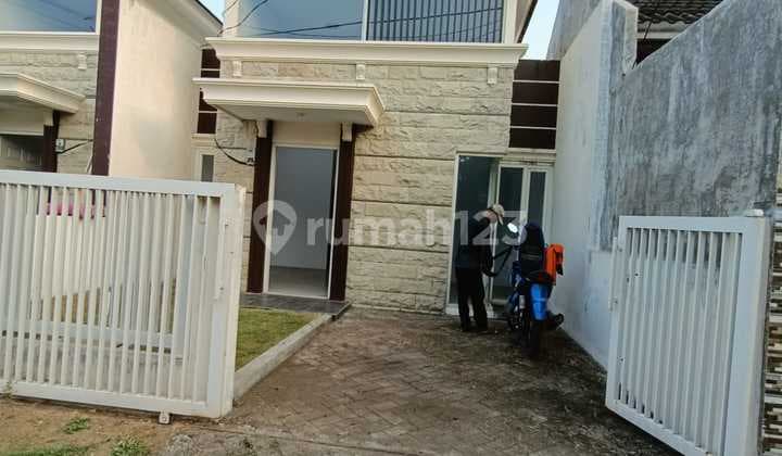 Rumah 1 lantai Golden Berry Siap Huni