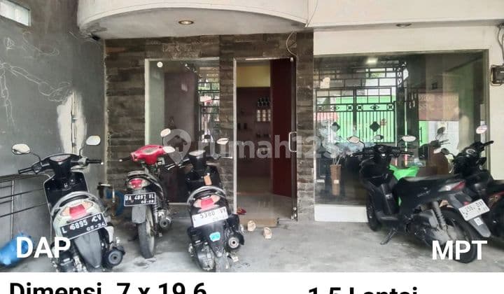Rumah Dijual 1,5 Lantai Samping Jalan Raya Cocok Untuk Usaha