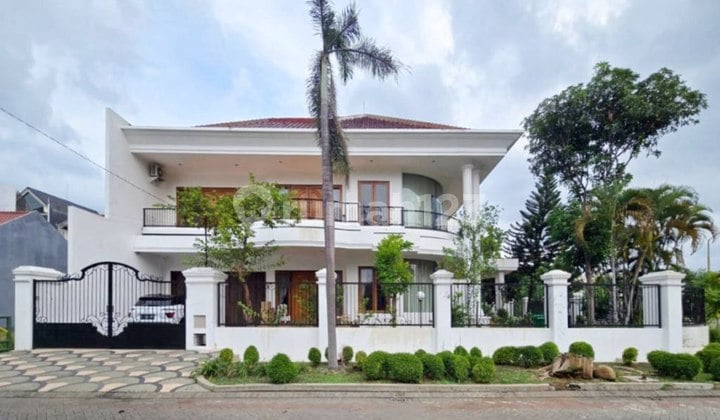 Rumah Araya Tahap 1 Strategis, Siap Huni, Boulevard Fully Furnished, Marmer, Kayu Jati Rumah Araya Tahap 1 Strategis, Siap Huni, Boulevard Fully Furnished, Marmer, Kayu Jati