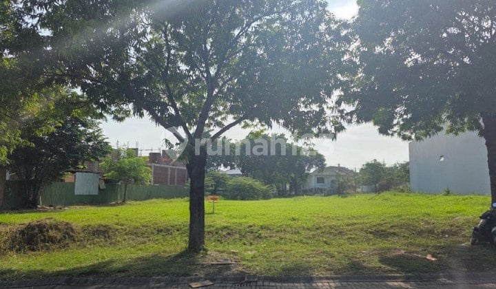 Kavling Teluk Golf Strategis, SHM