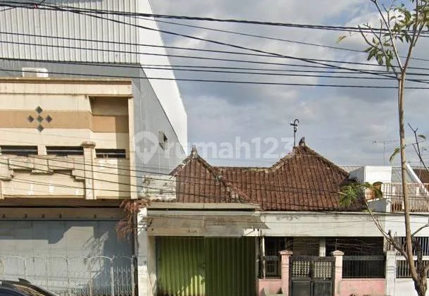 Dijual Ruko Lokasi Pinggir Jalan Yos Sudarso Surakarta Dijual Ruko Lokasi Pinggir Jalan Yos Sudarso Surakarta